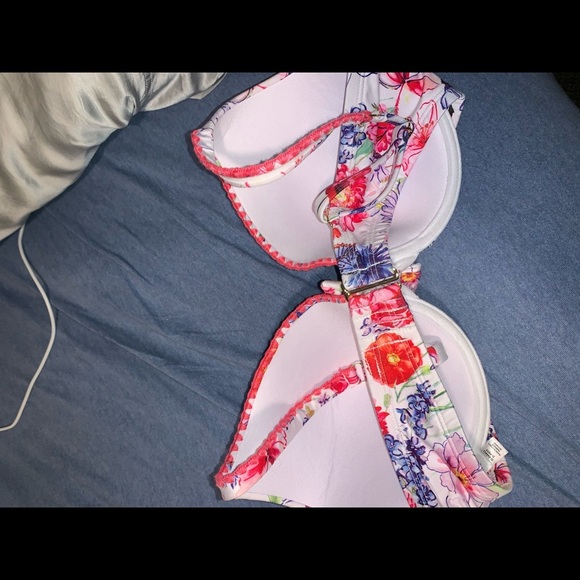 La Vie en Rose Bikini Top - Picture 2 of 4
